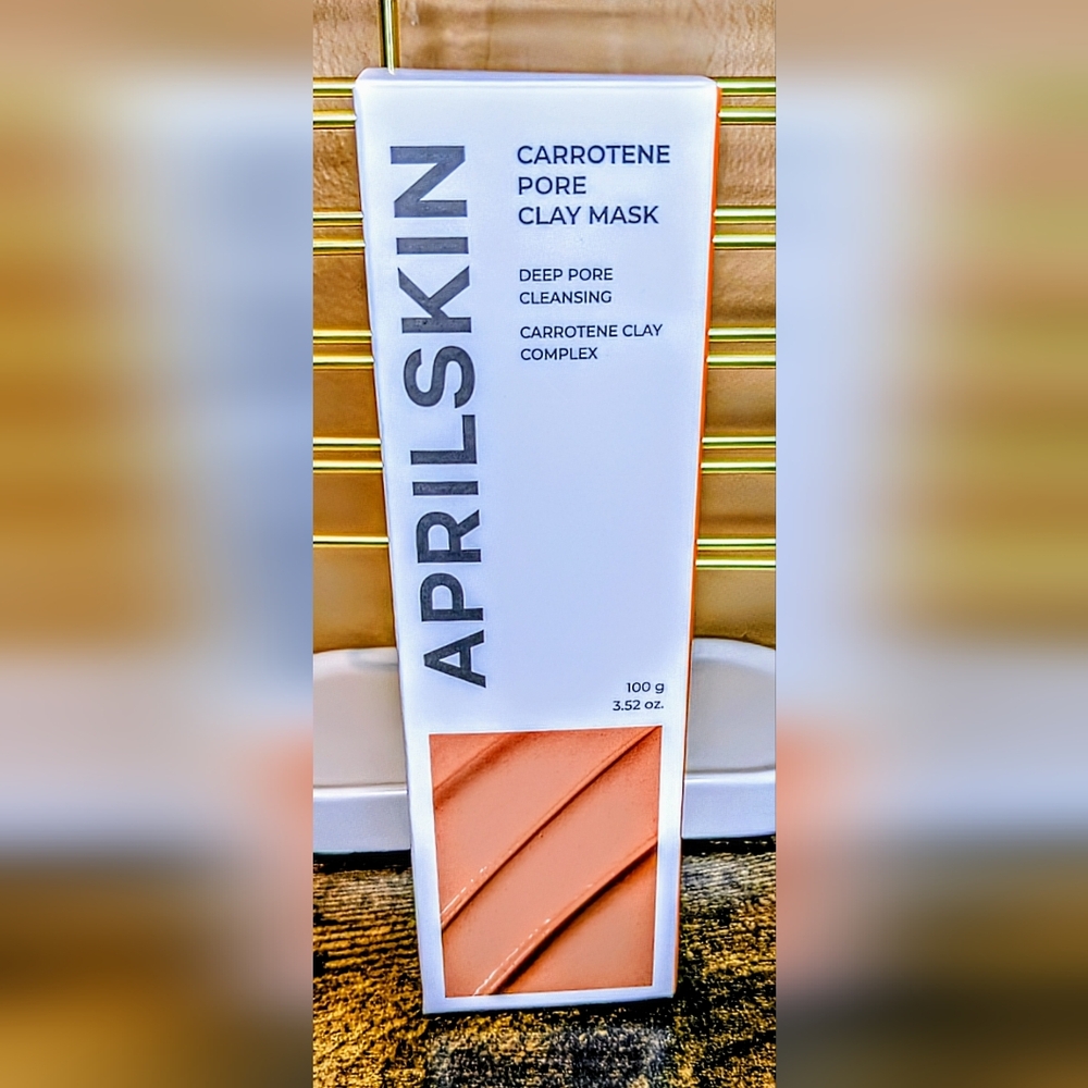 5/75$    APRILSKIN Carrotene Pore Clay Mask
